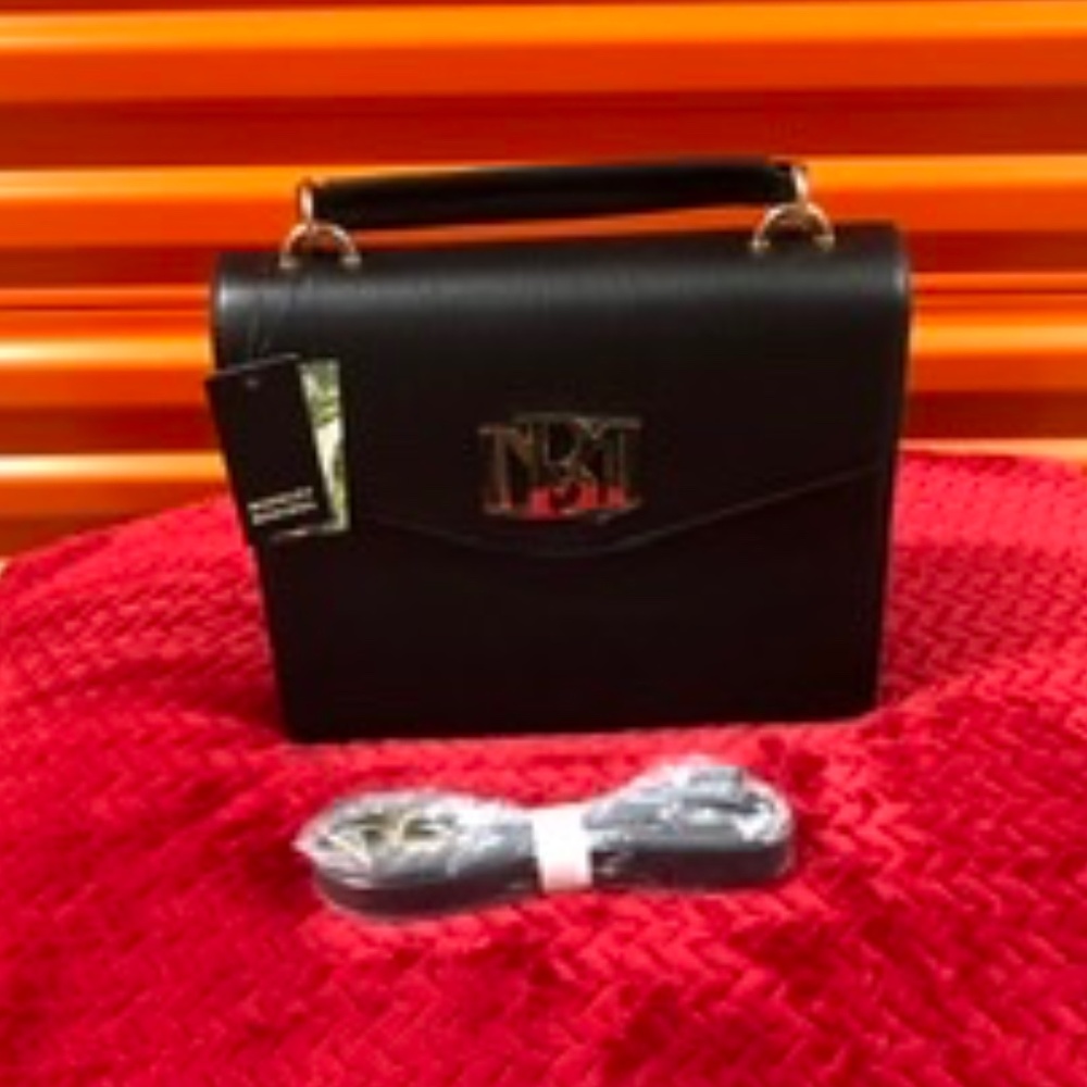 NWT Badgley Mischka Designer Logo Bag, M